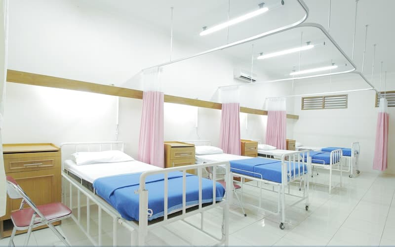 How to Choose the Right Orthopaedic Implant Supplier in Uganda